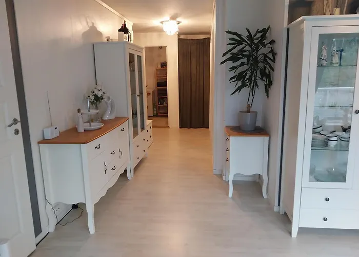 Naer Sentrum Skog A 아파트